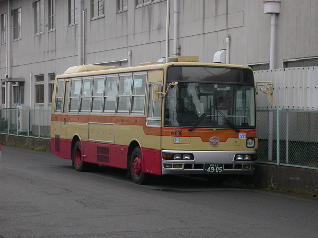 #9207 神奈川中央交通 や030 2003-10-18