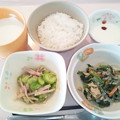 写真: ９月１３日朝食(ツナと青菜のソテー) #病院食