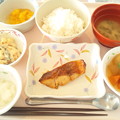 写真: １０月１５日昼食(めばるの照り焼き) #病院食