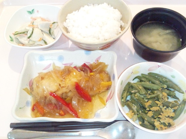 写真: １０月２１日夕食(めだいの野菜あんかけ) #病院食