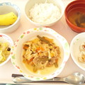 写真: １０月３０日昼食(豚肉のスタミナ炒め) #病院食