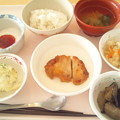 写真: １月２５日昼食(鶏肉のマーマレード焼き) #病院食