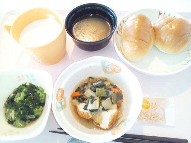５月２９日朝食(お魚豆腐の野菜あん) #病院食