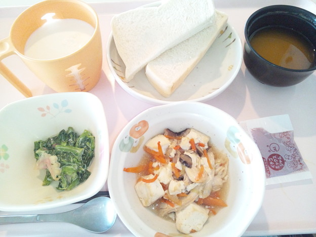 ６月１３日朝食(豆腐と蒸し鶏のとろみあん) #病院食