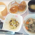 写真: ７月１０日朝食(里芋と鶏肉のうま煮) #病院食