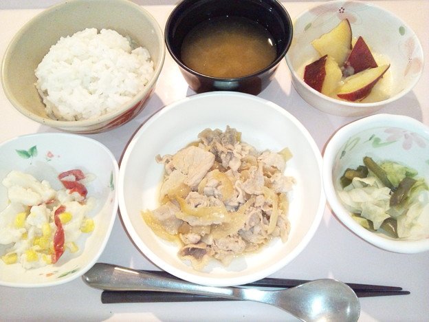 写真: ７月１５日夕食(豚肉の生姜焼き) #病院食