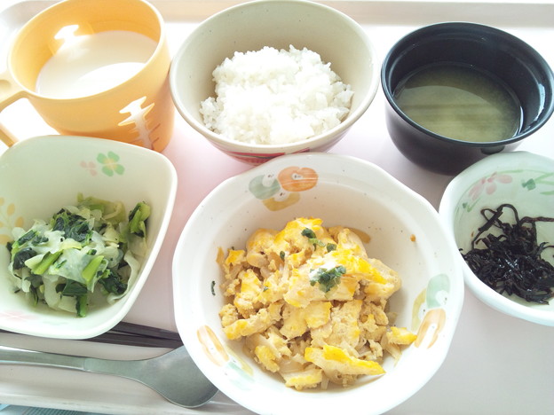 写真: ８月２０日朝食(高野豆腐の玉子とじ) #病院食