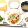 写真: ９月１５日朝食(高野豆腐の煮物) #病院食