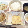 写真: ９月２５日夕食(カニかま入り厚焼き玉子) #病院食