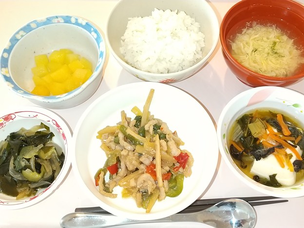 Photos: １１月２０日昼食(青椒肉絲) #病院食