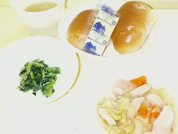 １２月１８日朝食(魚肉ソーセージの炒め煮) #病院食
