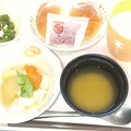 Photos: １２月２５日朝食(はんぺんの白煮) #病院食