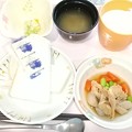 Photos: １２月３１日朝食(鶏肉と里芋の煮物) #病院食