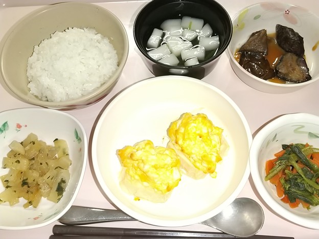 Photos: ３月１９日夕食(焼き豆腐玉子乗せ) #病院食