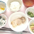 Photos: ３月２４日昼食(ローストチキン) #病院食