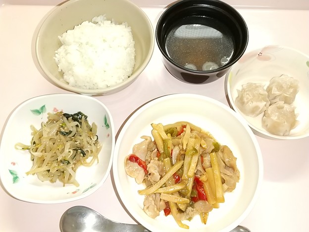 ４月４日夕食(豚肉のオイスターソース炒め) #病院食
