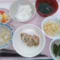 写真: ４月１３日昼食(鶏肉のタルタル焼き) #病院食