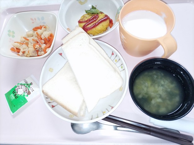 ４月１５日朝食(ピカタ風) #病院食
