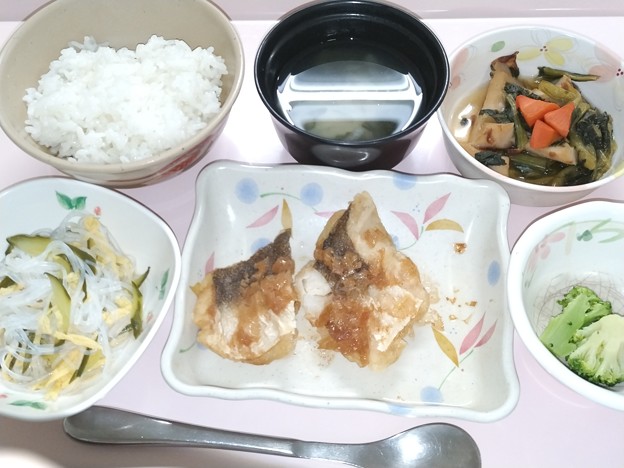 ５月８日夕食(白身魚の香味揚げ) #病院食