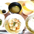 １月１１日朝食(高野豆腐と野菜のうま煮) #病院食