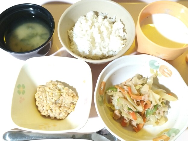 ２月１６日朝食(ツナと野菜の炒め物) #病院食