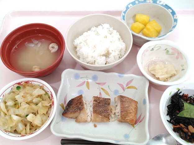 ４月２０日昼食(白身魚の山椒焼き) #病院食