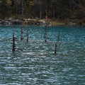 Photos: エメラルドグリーンの貯水湖