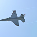 Photos: 機動飛行 F-2A