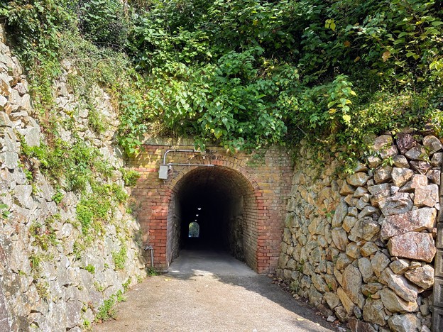 秘密のトンネル（上組隧道）