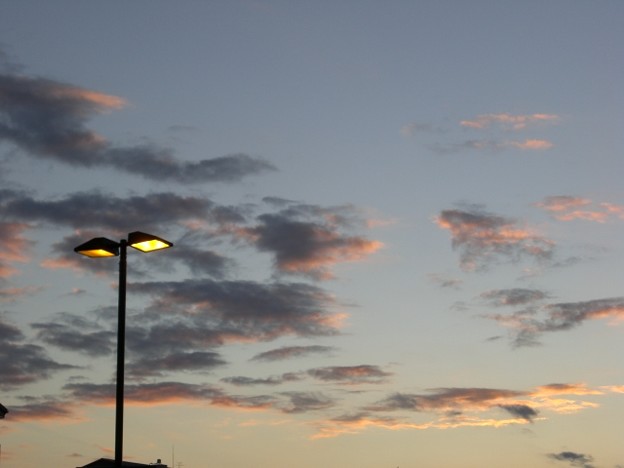 写真: 夕景とアンテナ