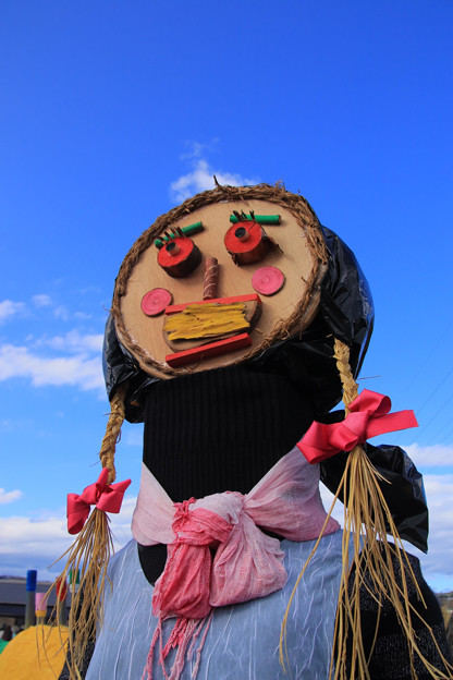 写真: 三つ編みかかし 里美かかし祭2018